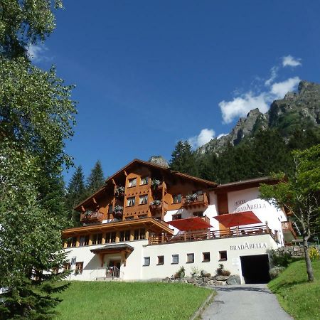 Hotel Bradabella - Montafon Гарделен Екстериор снимка