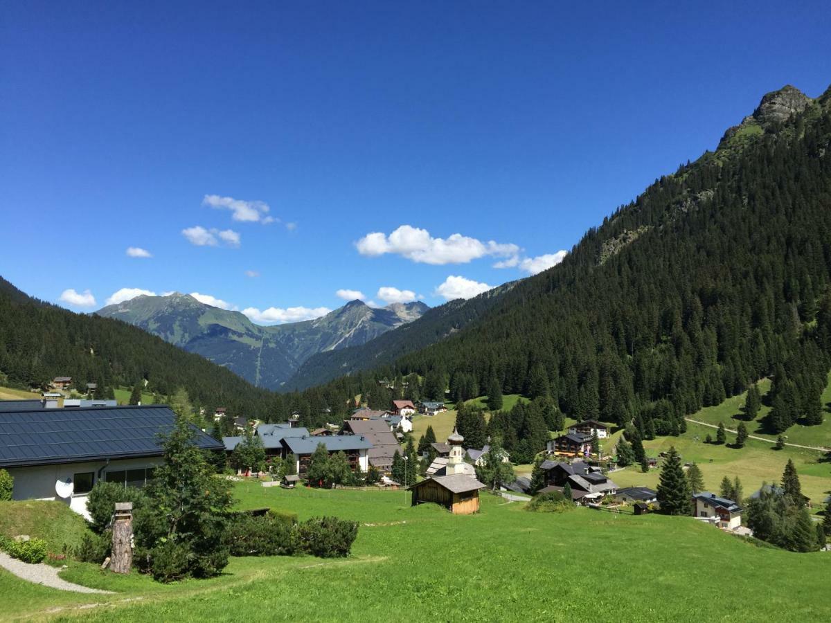 Hotel Bradabella - Montafon Гарделен Екстериор снимка